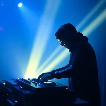10 maiores e melhores DJs do mundo em 2025
