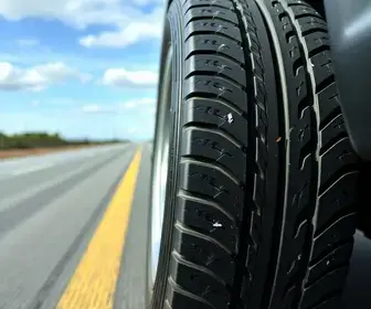 O detalhe no pneu que motoristas só descobrem quando é tarde